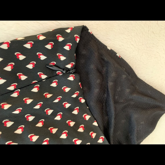 Heart printed  Asymmetrical ruffle dress - Picture 8 of 11